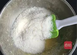 Illustration of how to make milky coconut filling that goes well with bread and mooncakes 5