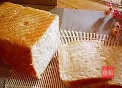 Illustration of how to make milk toast 12