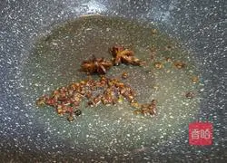 Illustration of how to make crispy sauce pancake 5