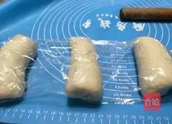 Illustration of how to make milk toast 10