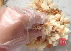 Illustration of how to make apple toast cakes 4