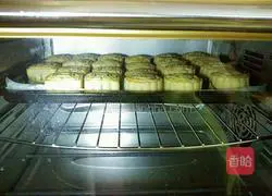 Illustration of how to make red bean filling mooncakes 11