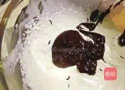 Illustration of how to make matcha chocolate mousse 11