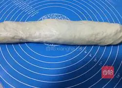 Sausage Bread Recipe Illustration 5