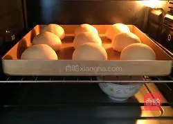 Illustration of how to make super soft coconut buns 10