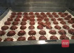 Chocolate Cookie Recipe Illustration 13