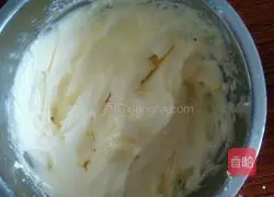 Illustration of how to make shredded coconut cookies 4