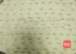 Illustration of how to make meat floss rolls 2