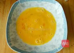 Illustration of how to make fried egg toast 3