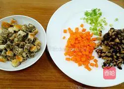 Illustration of how to make moon cake porridge 3