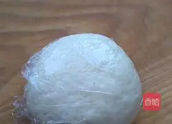 Illustration of how to make sesame seed cake embryos (oven version) 3