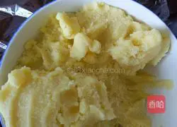 Coconut Egg Yolk Mooncake Recipe Illustration 5