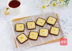 Illustration of how to make toast and omelette biscuits 18