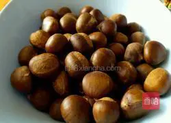 Illustration of how to make homemade chestnut filling (snowskin mooncake filling) 1