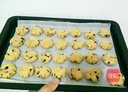 Mango Berry Cream Peanut Cookies Recipe Illustration 13