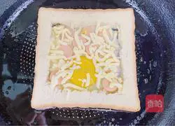 ㊙️5-minute crispy cheese toast recipe illustration 5