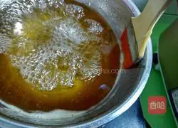 Illustration of how to convert moon cakes into syrup 5