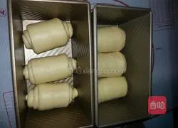 Illustration of how to make toast 14