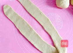 Illustration of how to make butter buns 6