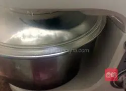 Illustration of how to make chocolate bread 3