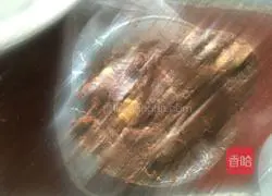 Illustration of how to make cocoa cookies 10