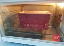 Illustration of how to make rose sauce hand-shredded toast 11