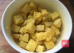 Illustration of how to make grilled toast with mixed vegetables 4