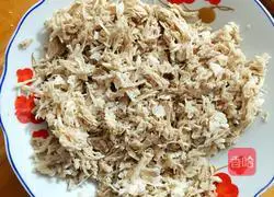 Illustration of how to make meat floss 2