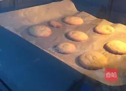 qu Illustration of how to make strange biscuits 3