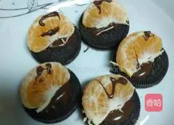 Illustration of how to make fruit Oreo cookies 5