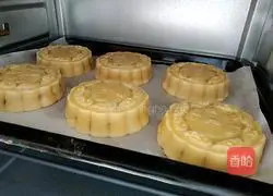 Five-nut mooncakes Illustration of how to do it 14