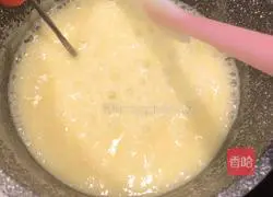 Illustration of how to make toffee sandwich cookies 4