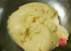 Illustration of how to make swan biscuits 4