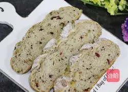 Illustration of how to make oatmeal and honey soft European buns 17