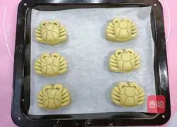 Illustration of how to make bean paste mooncakes 17