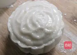 Illustration of how to make steamed mooncakes with bean paste filling 8