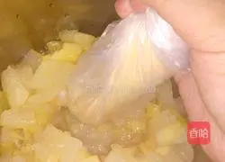 Illustration of how to make pineapple mooncake filling 9
