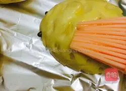 Illustration of how to make hedgehog buns 10