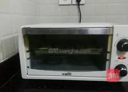 Man Illustration of how to make cranberry biscuits 15