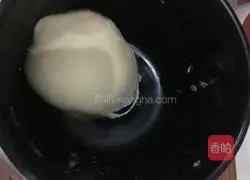 Illustration of how to make light butter toast 1