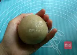 Illustration of how to make bean paste and double yolk mooncakes 13