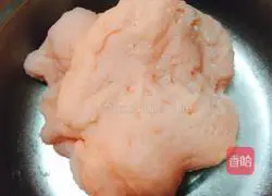 Illustration of how to make custard snowskin mooncakes 5