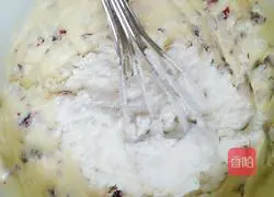 Illustration of how to make cranberry biscuits 10