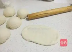 Illustration of how to make vegetarian coconut bread 12