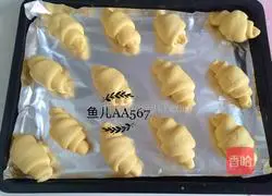 Illustration of how to make carrot buns 13