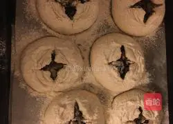 Illustration of how to make potato bread with milk 17