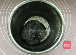 Illustration of how to make Beijing-style red mooncakes 7