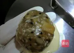 Five Kernel Mooncakes Illustration of how to do it 7