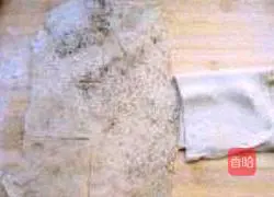 Illustration of how to make Tujia sauce-flavored pancakes 15