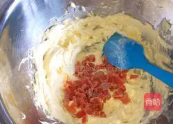 Illustration of how to make cherry cookies 4